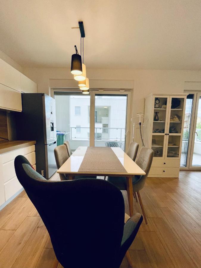 Alida Valli Apartment Каштела Экстерьер фото