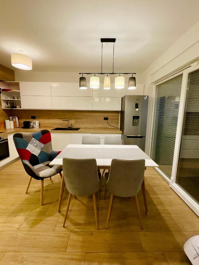 Alida Valli Apartment Каштела Экстерьер фото