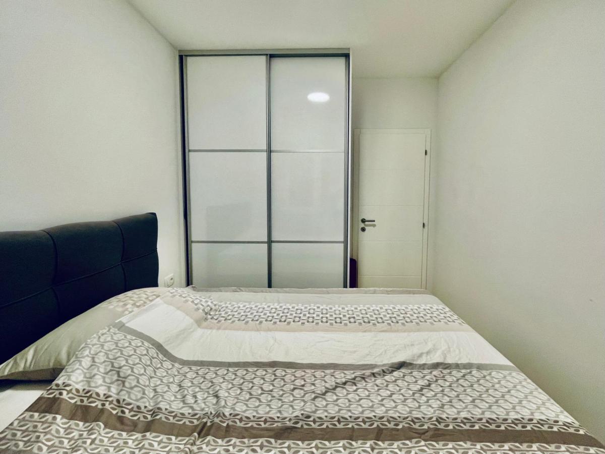 Alida Valli Apartment Каштела Экстерьер фото